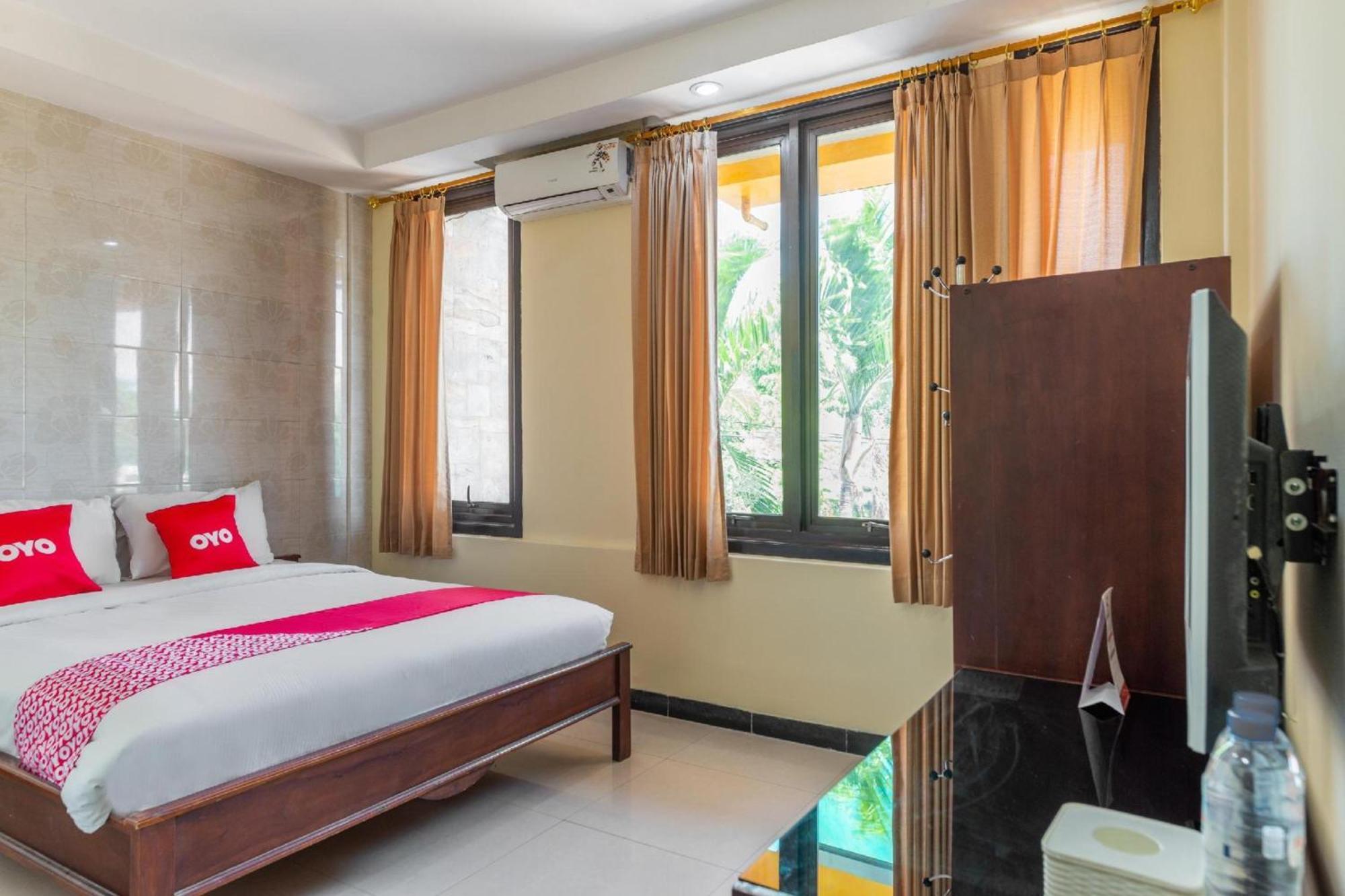 Hotel O Surabaya City Center Near Wonokromo Station Zewnętrze zdjęcie